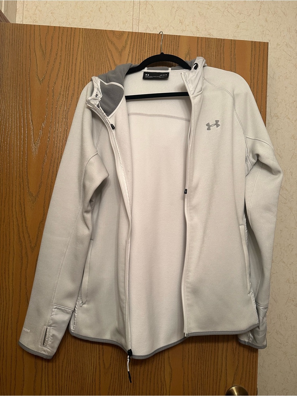 Under Armour Storm ColdGear Loose Women's White Hooded Jacket